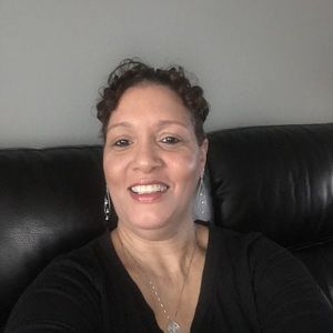 Meet your Posher, Jeanine